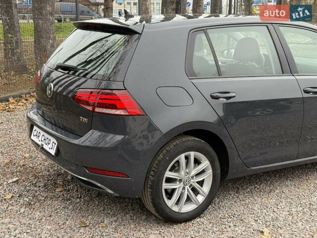 Серый Фольксваген Гольф, объемом двигателя 1.6 л и пробегом 234 тыс. км за 12300 $, фото 14 на Automoto.ua
