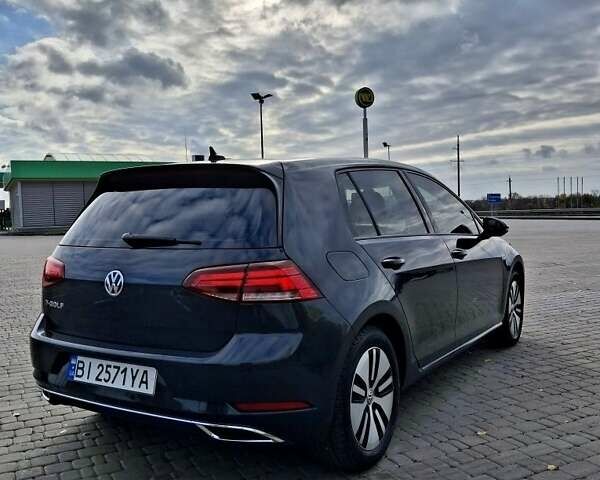 Сірий Фольксваген Гольф, об'ємом двигуна 0 л та пробігом 112 тис. км за 13300 $, фото 3 на Automoto.ua