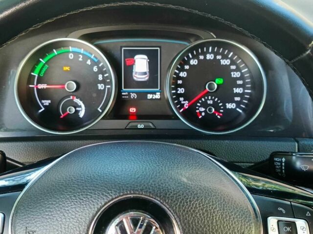 Серый Фольксваген Гольф, объемом двигателя 0 л и пробегом 120 тыс. км за 11000 $, фото 7 на Automoto.ua