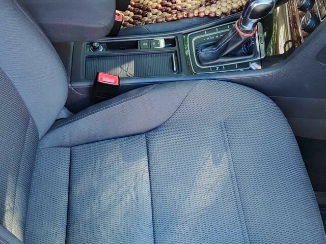 Серый Фольксваген Гольф, объемом двигателя 0 л и пробегом 120 тыс. км за 11000 $, фото 13 на Automoto.ua