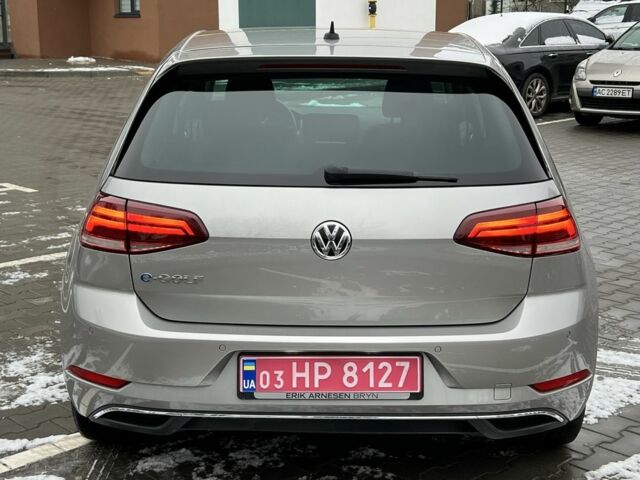 Сірий Фольксваген Гольф, об'ємом двигуна 0 л та пробігом 56 тис. км за 12900 $, фото 6 на Automoto.ua