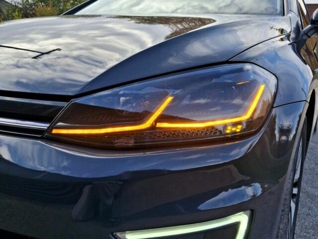 Серый Фольксваген Гольф, объемом двигателя 0 л и пробегом 112 тыс. км за 13300 $, фото 7 на Automoto.ua