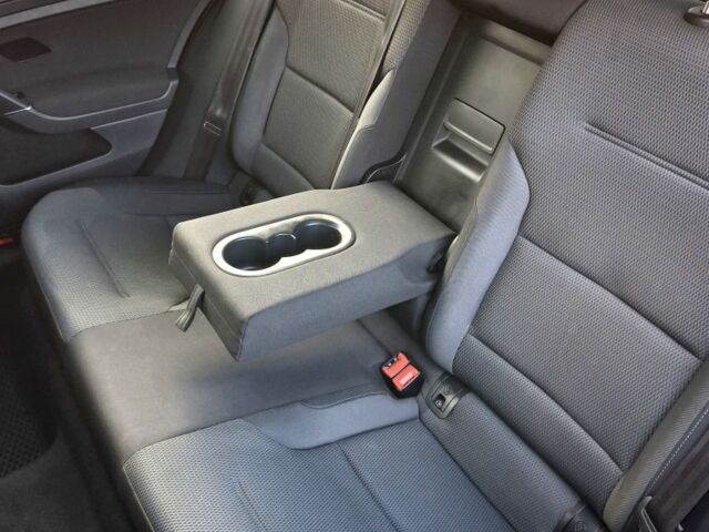 Серый Фольксваген Гольф, объемом двигателя 0 л и пробегом 112 тыс. км за 13300 $, фото 6 на Automoto.ua