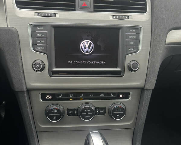 Сірий Фольксваген Гольф, об'ємом двигуна 1.8 л та пробігом 84 тис. км за 15200 $, фото 12 на Automoto.ua