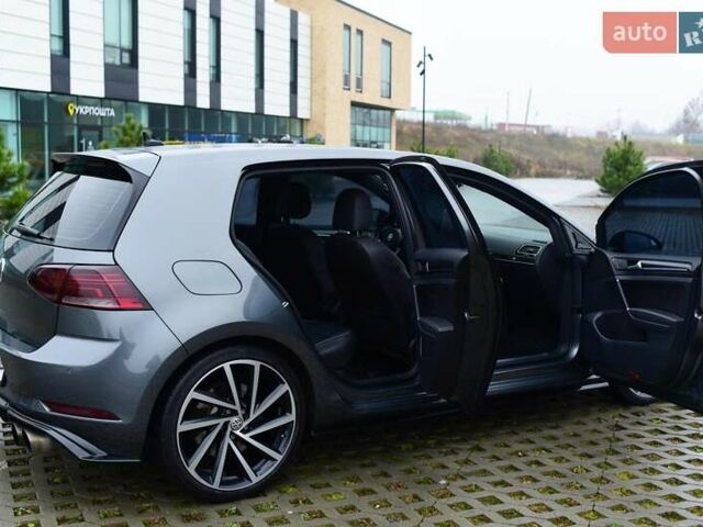 Сірий Фольксваген Гольф, об'ємом двигуна 1.99 л та пробігом 143 тис. км за 22900 $, фото 1 на Automoto.ua