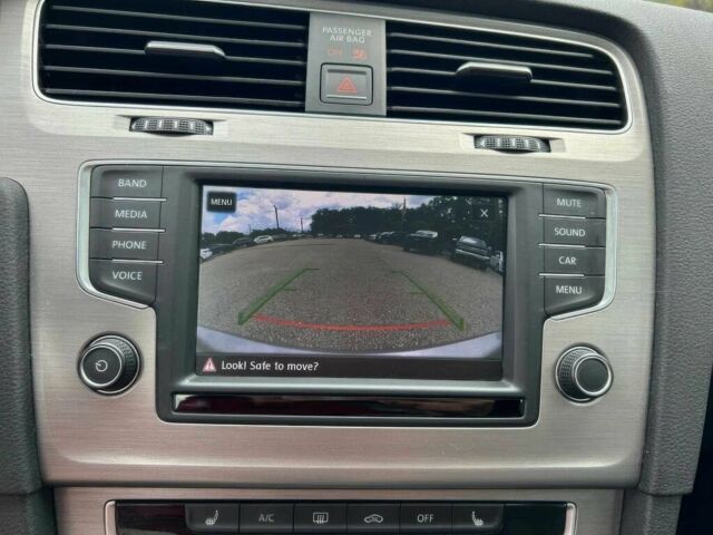 Серый Фольксваген Гольф, объемом двигателя 1.8 л и пробегом 67 тыс. км за 5200 $, фото 8 на Automoto.ua