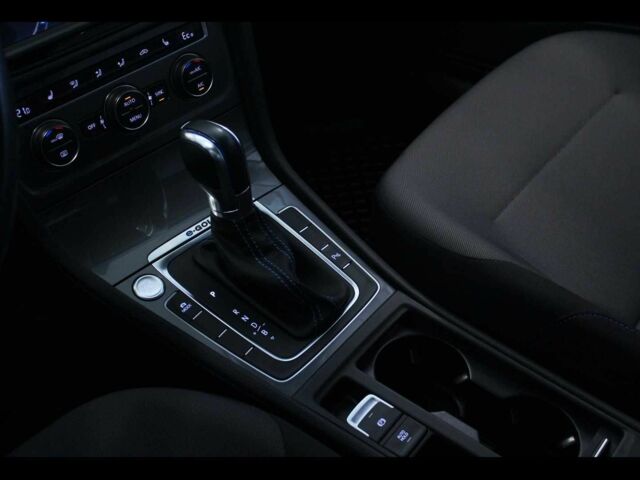 Сірий Фольксваген Гольф, об'ємом двигуна 0 л та пробігом 87 тис. км за 6900 $, фото 8 на Automoto.ua