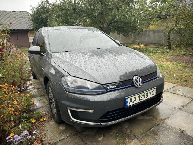 Серый Фольксваген Гольф, объемом двигателя 0 л и пробегом 91 тыс. км за 12200 $, фото 1 на Automoto.ua