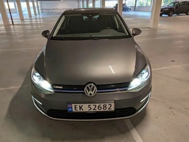 Серый Фольксваген Гольф, объемом двигателя 0 л и пробегом 157 тыс. км за 10400 $, фото 1 на Automoto.ua