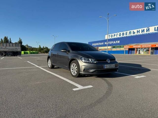 Фольксваген Гольф 2017 в Каменце-Подольском на Automoto.ua Серый Фольксваген Гольф, объемом двигателя 1.6 л и пробегом 201 тыс. км за 15300 $, фото 2 на Automoto.ua