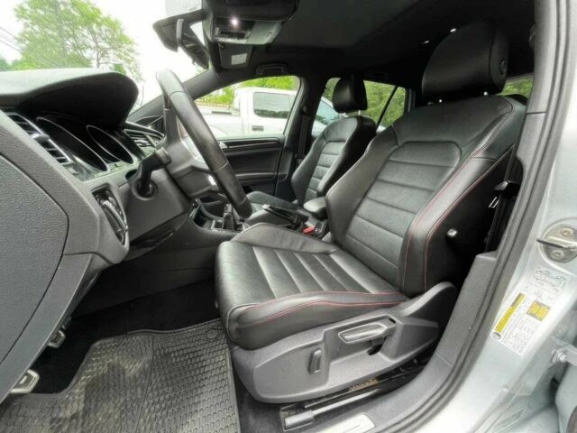 Серый Фольксваген Гольф, объемом двигателя 2 л и пробегом 66 тыс. км за 4900 $, фото 8 на Automoto.ua