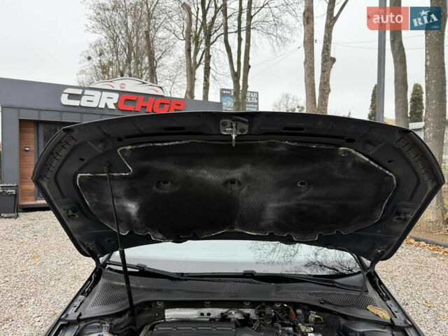 Серый Фольксваген Гольф, объемом двигателя 1.6 л и пробегом 234 тыс. км за 12300 $, фото 27 на Automoto.ua