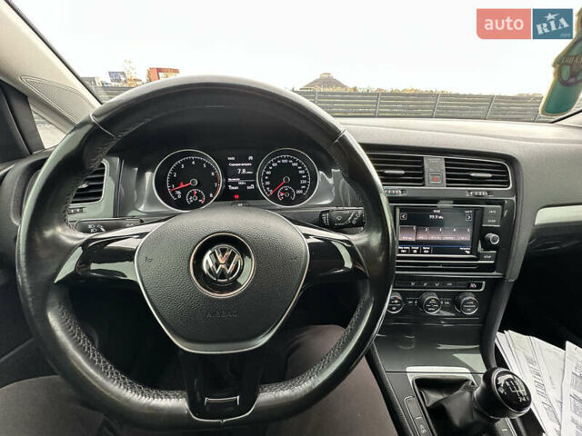 Серый Фольксваген Гольф, объемом двигателя 1.4 л и пробегом 119 тыс. км за 12900 $, фото 50 на Automoto.ua