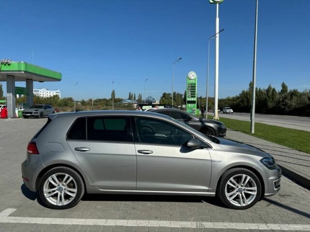 Серый Фольксваген Гольф, объемом двигателя 0 л и пробегом 94 тыс. км за 13700 $, фото 3 на Automoto.ua