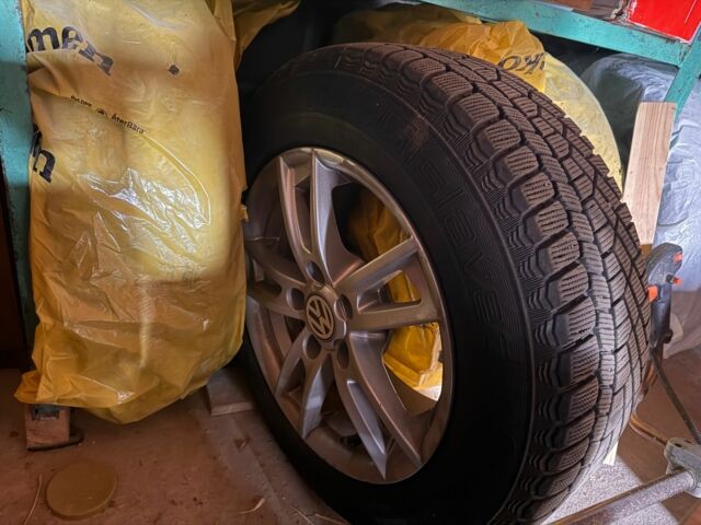 Серый Фольксваген Гольф, объемом двигателя 0 л и пробегом 125 тыс. км за 12200 $, фото 5 на Automoto.ua