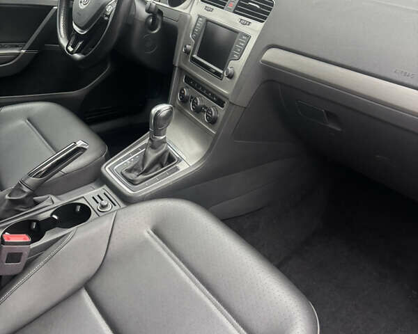 Сірий Фольксваген Гольф, об'ємом двигуна 1.8 л та пробігом 84 тис. км за 15200 $, фото 8 на Automoto.ua