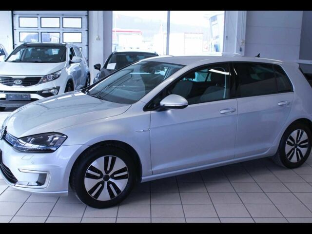 Сірий Фольксваген Гольф, об'ємом двигуна 0 л та пробігом 87 тис. км за 6900 $, фото 3 на Automoto.ua