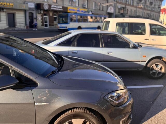 Серый Фольксваген Гольф, объемом двигателя 0 л и пробегом 125 тыс. км за 12200 $, фото 7 на Automoto.ua