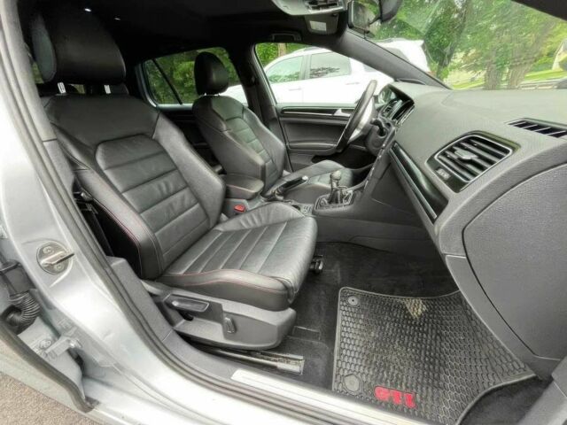 Серый Фольксваген Гольф, объемом двигателя 2 л и пробегом 66 тыс. км за 4900 $, фото 9 на Automoto.ua