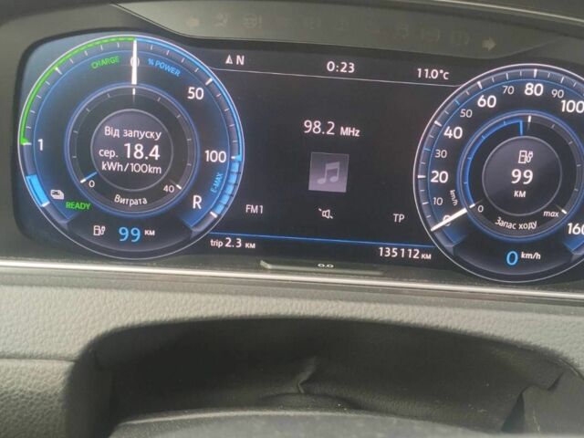 Серый Фольксваген Гольф, объемом двигателя 0 л и пробегом 135 тыс. км за 12200 $, фото 3 на Automoto.ua