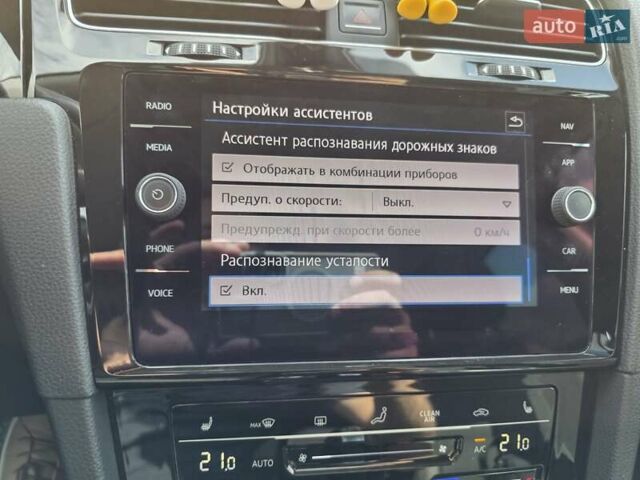 Фольксваген Гольф 2017 у Мукачеве на Automoto.ua Сірий Фольксваген Гольф, об'ємом двигуна 1.4 л та пробігом 189 тис. км за 17900 $, фото 17 на Automoto.ua