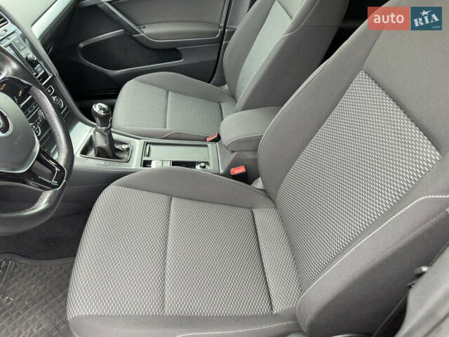 Сірий Фольксваген Гольф, об'ємом двигуна 1.4 л та пробігом 119 тис. км за 12900 $, фото 42 на Automoto.ua