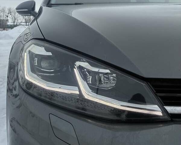 Серый Фольксваген Гольф, объемом двигателя 1.4 л и пробегом 107 тыс. км за 17000 $, фото 4 на Automoto.ua