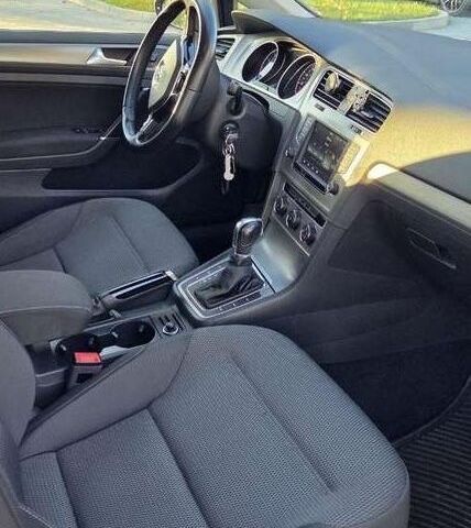 Сірий Фольксваген Гольф, об'ємом двигуна 0 л та пробігом 75 тис. км за 8200 $, фото 9 на Automoto.ua