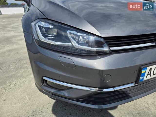 Фольксваген Гольф 2017 у Мукачеве на Automoto.ua Сірий Фольксваген Гольф, об'ємом двигуна 1.4 л та пробігом 189 тис. км за 17900 $, фото 63 на Automoto.ua