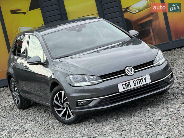 Серый Фольксваген Гольф, объемом двигателя 1.6 л и пробегом 234 тыс. км за 15900 $, фото 20 на Automoto.ua