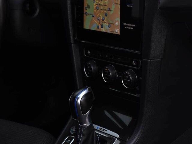 Серый Фольксваген Гольф, объемом двигателя 0 л и пробегом 141 тыс. км за 13200 $, фото 19 на Automoto.ua