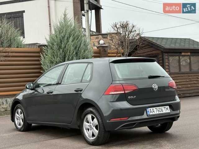 Серый Фольксваген Гольф, объемом двигателя 1 л и пробегом 230 тыс. км за 11300 $, фото 14 на Automoto.ua