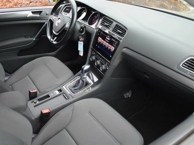 Серый Фольксваген Гольф, объемом двигателя 0 л и пробегом 43 тыс. км за 6800 $, фото 8 на Automoto.ua