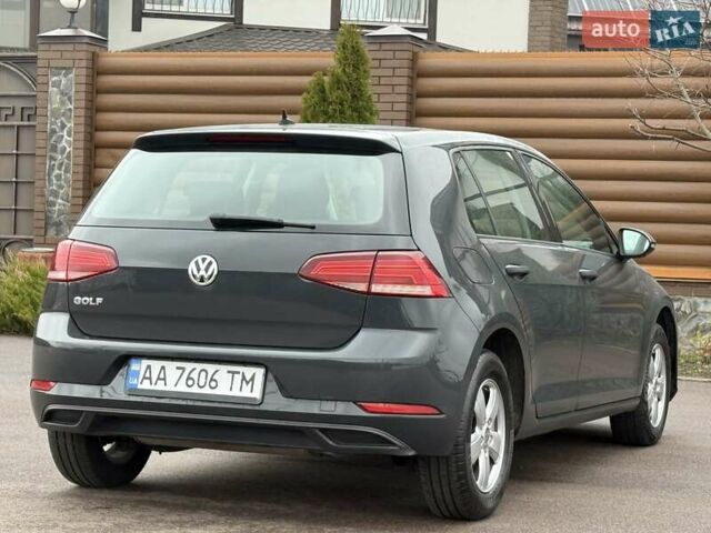 Серый Фольксваген Гольф, объемом двигателя 1 л и пробегом 230 тыс. км за 11300 $, фото 24 на Automoto.ua