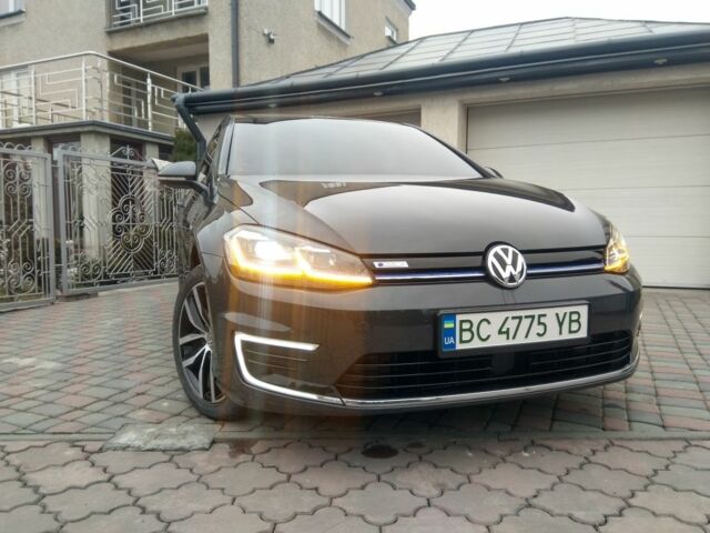 Фольксваген Гольф 2018 у Городке на Automoto.ua Сірий Фольксваген Гольф, об'ємом двигуна 0 л та пробігом 130 тис. км за 13000 $, фото 3 на Automoto.ua