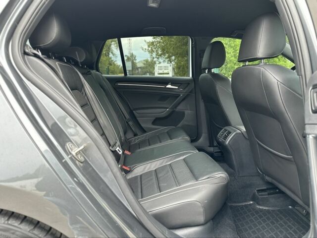 Серый Фольксваген Гольф, объемом двигателя 2 л и пробегом 52 тыс. км за 24950 $, фото 21 на Automoto.ua