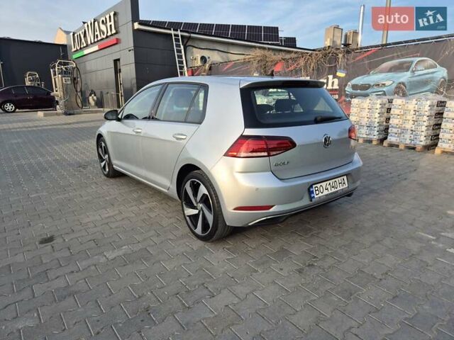 Серый Фольксваген Гольф, объемом двигателя 1.6 л и пробегом 290 тыс. км за 15000 $, фото 6 на Automoto.ua