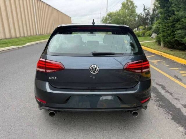 Сірий Фольксваген Гольф, об'ємом двигуна 2 л та пробігом 99 тис. км за 4100 $, фото 5 на Automoto.ua