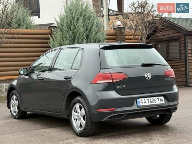 Серый Фольксваген Гольф, объемом двигателя 1 л и пробегом 230 тыс. км за 11300 $, фото 15 на Automoto.ua