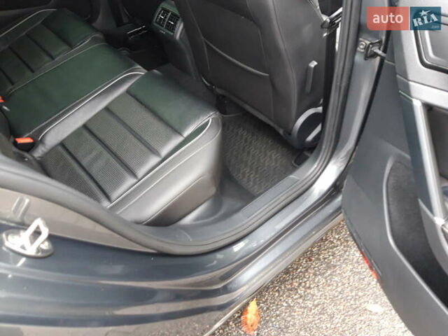 Серый Фольксваген Гольф, объемом двигателя 2 л и пробегом 51 тыс. км за 26900 $, фото 25 на Automoto.ua