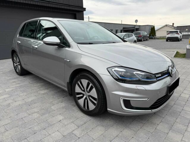 Серый Фольксваген Гольф, объемом двигателя 0 л и пробегом 101 тыс. км за 11000 $, фото 2 на Automoto.ua