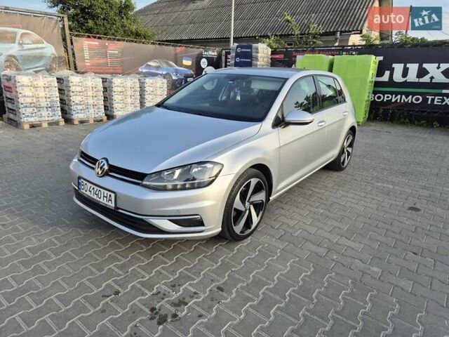 Серый Фольксваген Гольф, объемом двигателя 1.6 л и пробегом 290 тыс. км за 15000 $, фото 9 на Automoto.ua