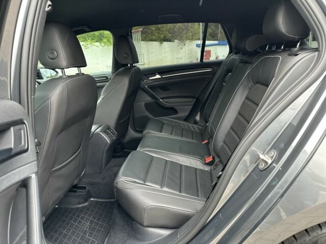 Серый Фольксваген Гольф, объемом двигателя 2 л и пробегом 52 тыс. км за 24950 $, фото 18 на Automoto.ua