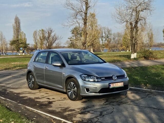 Серый Фольксваген Гольф, объемом двигателя 0 л и пробегом 87 тыс. км за 13000 $, фото 1 на Automoto.ua