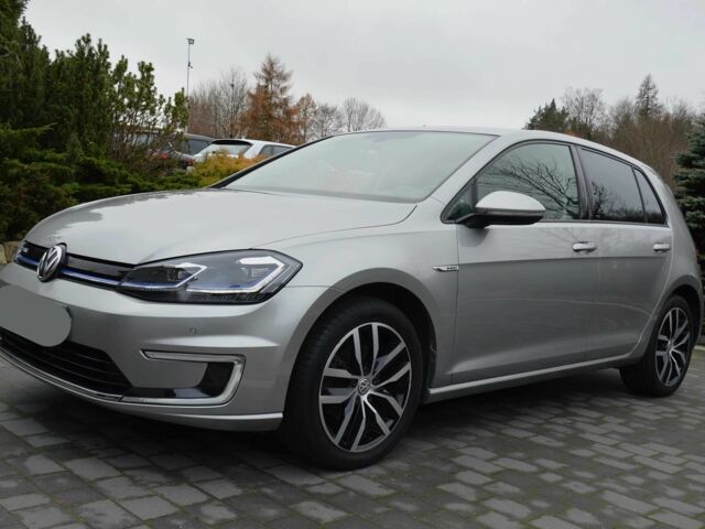 Серый Фольксваген Гольф, объемом двигателя 0 л и пробегом 43 тыс. км за 6800 $, фото 2 на Automoto.ua