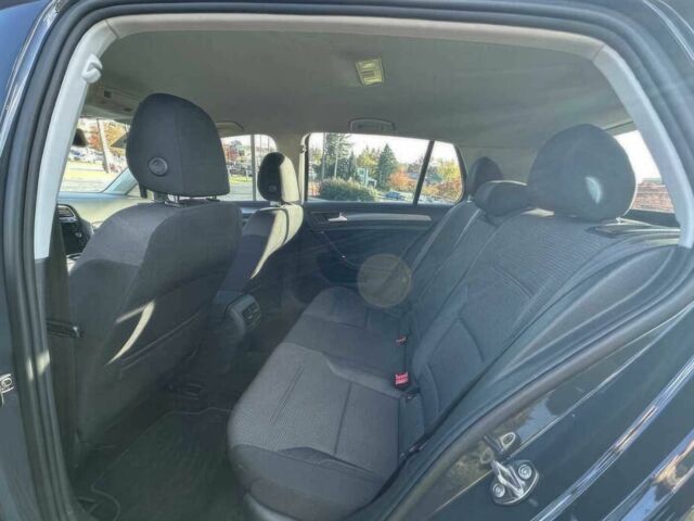 Серый Фольксваген Гольф, объемом двигателя 0 л и пробегом 34 тыс. км за 8500 $, фото 8 на Automoto.ua