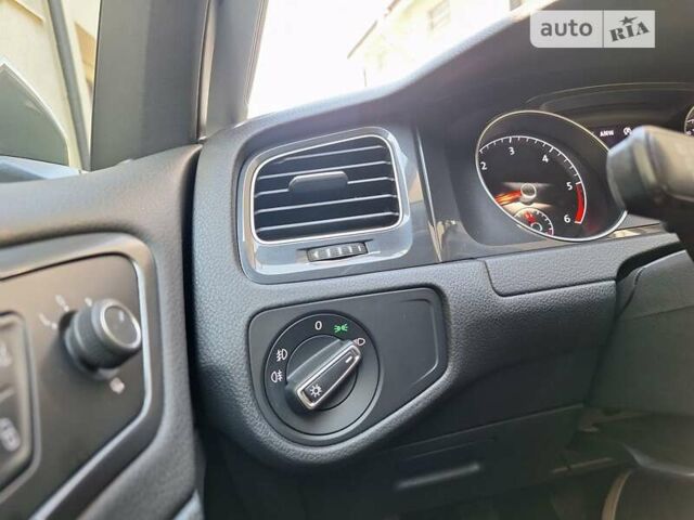 Сірий Фольксваген Гольф, об'ємом двигуна 1.6 л та пробігом 183 тис. км за 14900 $, фото 48 на Automoto.ua