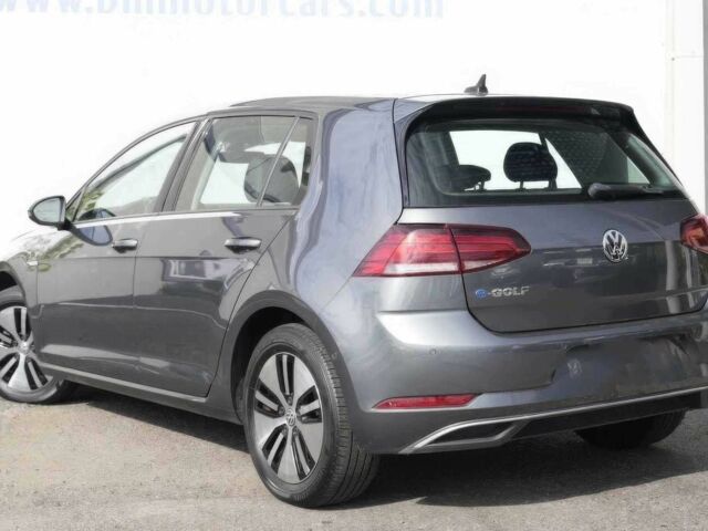 Серый Фольксваген Гольф, объемом двигателя 0 л и пробегом 42 тыс. км за 7500 $, фото 5 на Automoto.ua