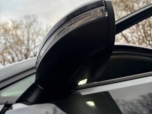 Серый Фольксваген Гольф, объемом двигателя 0 л и пробегом 137 тыс. км за 13400 $, фото 6 на Automoto.ua