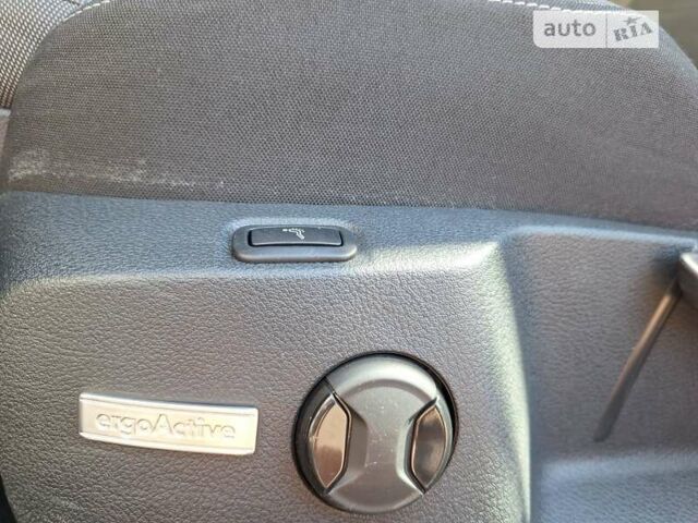 Сірий Фольксваген Гольф, об'ємом двигуна 1.6 л та пробігом 183 тис. км за 14900 $, фото 29 на Automoto.ua